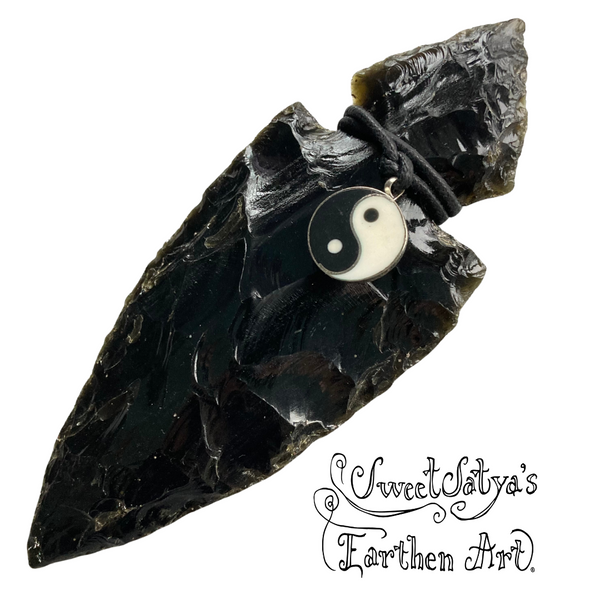 Obsidian and Yin Yang Arrow - SweetSatya Jewelry Store
